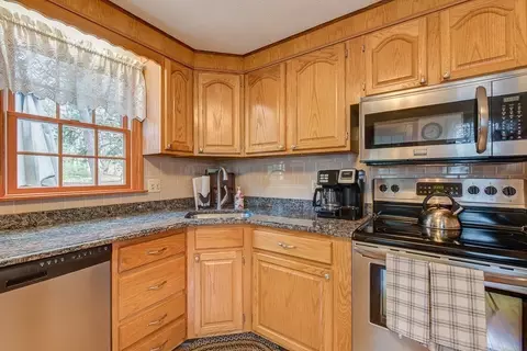 4 David Dr, Blackstone, MA 01504 photo 13