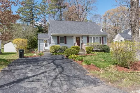 4 David Dr, Blackstone, MA 01504 photo 2