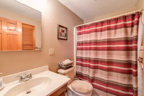 4 David Dr, Blackstone, MA 01504 photo 10