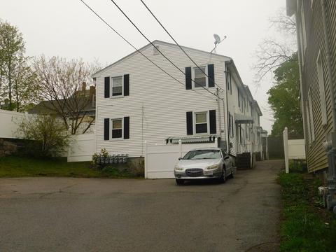 33 Hanover St, Fall River, MA 02720 photo 5
