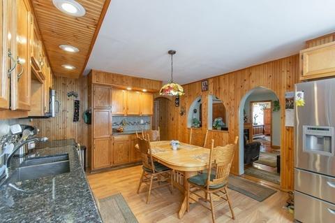 67 Park St, Chicopee, MA 01013 photo 7
