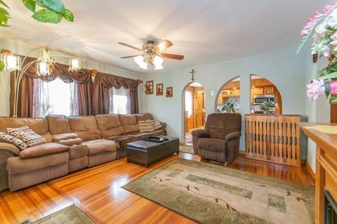 67 Park St, Chicopee, MA 01013 photo 14