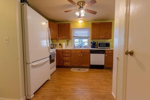 119 Bacon Rd, Springfield, MA 01119 photo 12