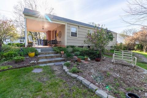 119 Bacon Rd, Springfield, MA 01119 photo 5