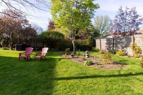 119 Bacon Rd, Springfield, MA 01119 photo 34