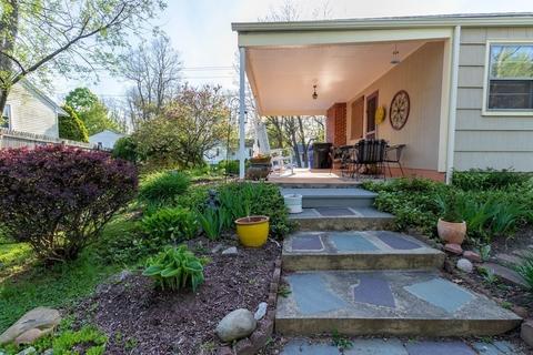 119 Bacon Rd, Springfield, MA 01119 photo 6