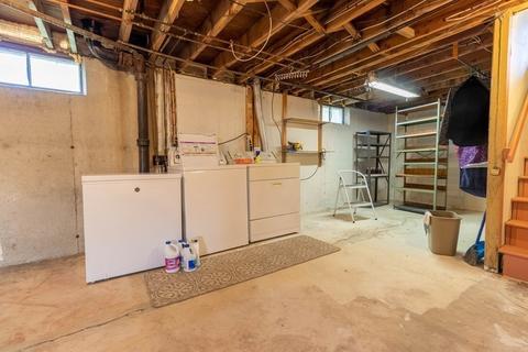119 Bacon Rd, Springfield, MA 01119 photo 27