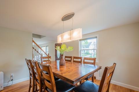 18 Eldred St, Lexington, MA 02420 photo 9
