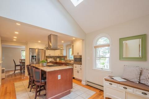 18 Eldred St, Lexington, MA 02420 photo 13