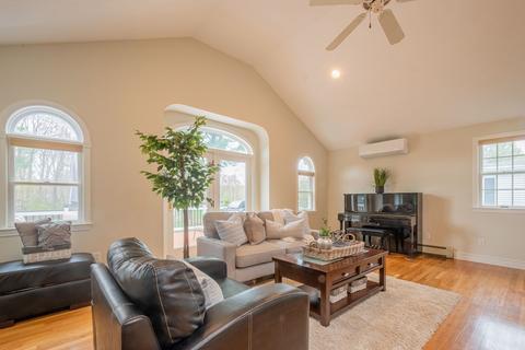 18 Eldred St, Lexington, MA 02420 photo 16