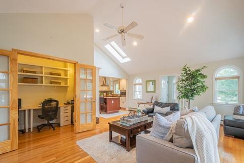 18 Eldred St, Lexington, MA 02420 photo 19