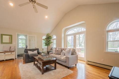 18 Eldred St, Lexington, MA 02420 photo 17