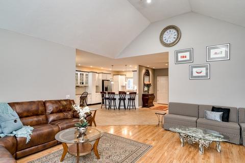 346 Elm St W, Raynham, MA 02767 photo 6