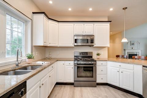 346 Elm St W, Raynham, MA 02767 photo 9