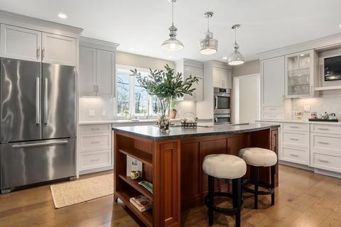 5 Waldemar Ave, Beverly, MA 01915 photo 11
