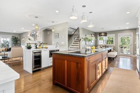 5 Waldemar Ave, Beverly, MA 01915 photo 9