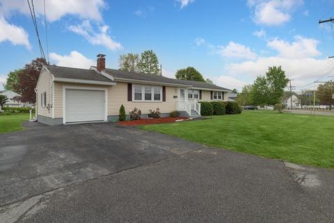 62 A St, Framingham, MA 01701 photo 4