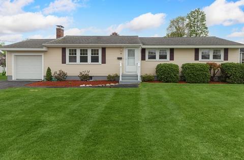 62 A St, Framingham, MA 01701 photo 2