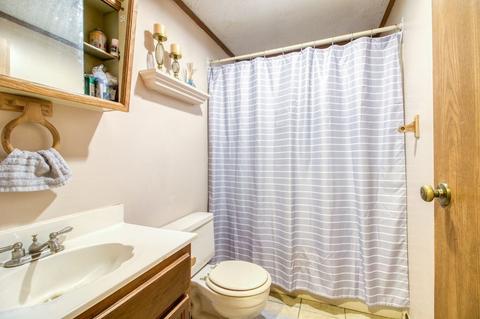 7 Denver St, Springfield, MA 01109 photo 13