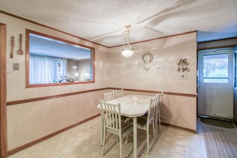 7 Denver St, Springfield, MA 01109 photo 7