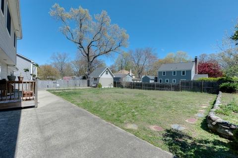 29 Pine Hill Rd, Springfield, MA 01118 photo 41