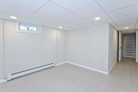 534 Pendleton Ave, Chicopee, MA 01020 photo 23