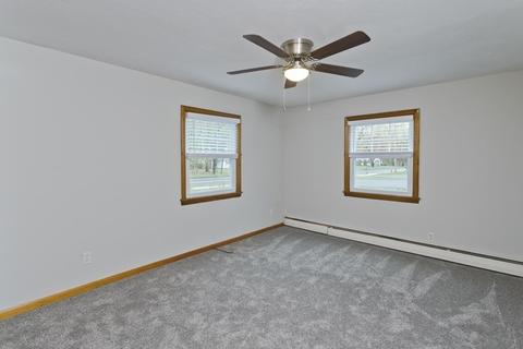 534 Pendleton Ave, Chicopee, MA 01020 photo 13