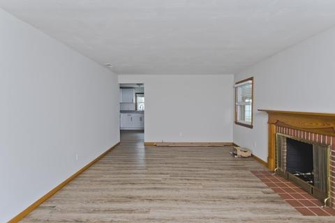 534 Pendleton Ave, Chicopee, MA 01020 photo 9