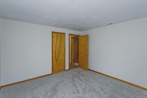 534 Pendleton Ave, Chicopee, MA 01020 photo 12