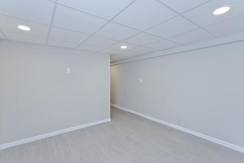 534 Pendleton Ave, Chicopee, MA 01020 photo 24