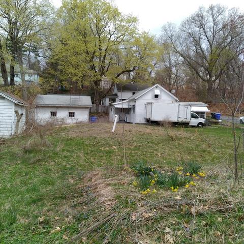 38 Hillcrest St, Springfield, MA 01109 photo 2