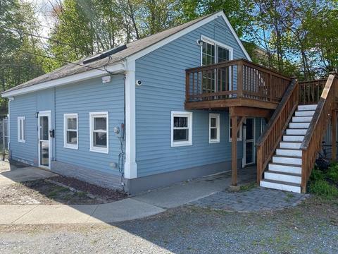 84 W Main, Ayer, MA 01432 photo 2