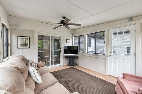 26 Crane Ave, Maynard, MA 01754 photo 14