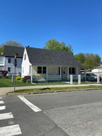 124 Abbe Ave, Springfield, MA 01107 photo 2