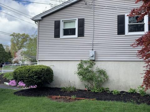 54 Haller St, Springfield, MA 01151 photo 2