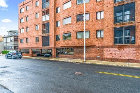 205 Ferry St #406, Everett, MA 02149 photo 24