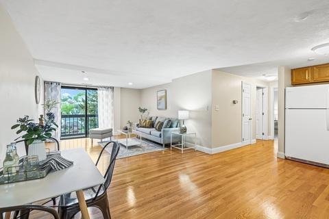205 Ferry St #406, Everett, MA 02149 photo 9