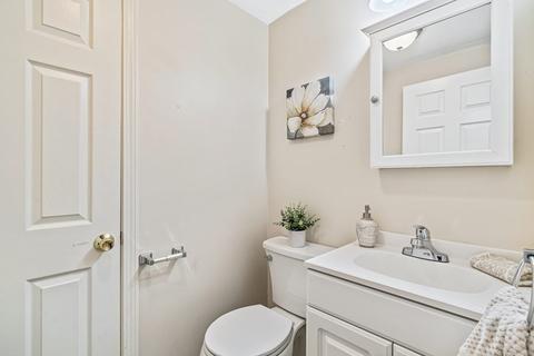 205 Ferry St #406, Everett, MA 02149 photo 14