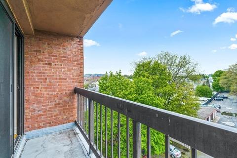 205 Ferry St #406, Everett, MA 02149 photo 21