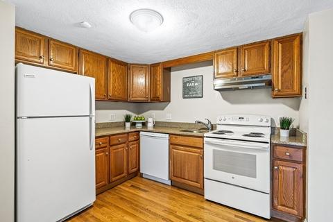 205 Ferry St #406, Everett, MA 02149 photo 3