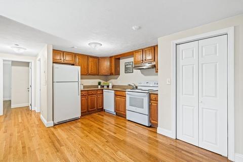 205 Ferry St #406, Everett, MA 02149 photo 2