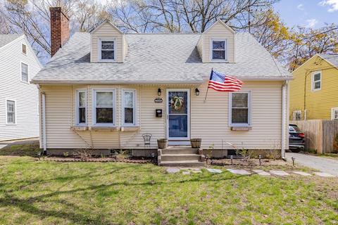 89 Roosevelt Ave, Springfield, MA 01118 photo 1