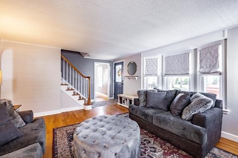 89 Roosevelt Ave, Springfield, MA 01118 photo 12