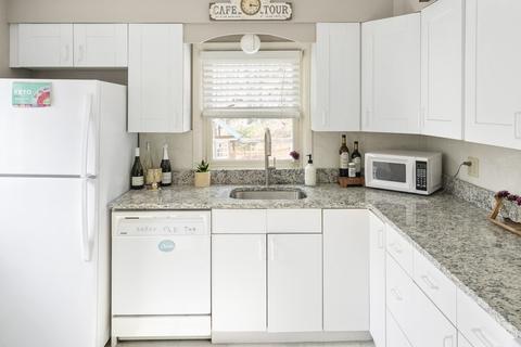 6 Buttonwood Rd, Stoneham, MA 02180 photo 9