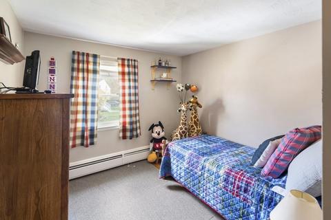 6 Buttonwood Rd, Stoneham, MA 02180 photo 14