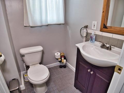 51 Oak St, Fall River, MA 02720 photo 13