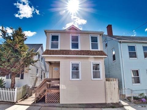 51 Oak St, Fall River, MA 02720 photo 3
