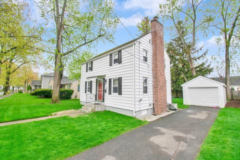 250 Edendale St, Springfield, MA 01104 photo 2
