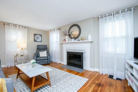 250 Edendale St, Springfield, MA 01104 photo 6