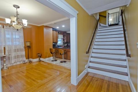 177 Belvidere St, Springfield, MA 01108 photo 6